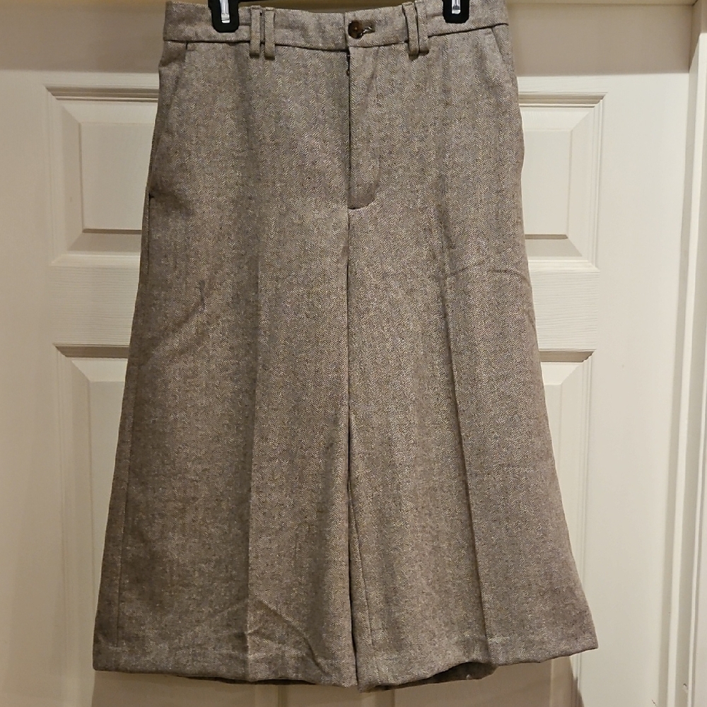 Elegant Gray Herringbone Women's Cropped Wide-Leg  Pants